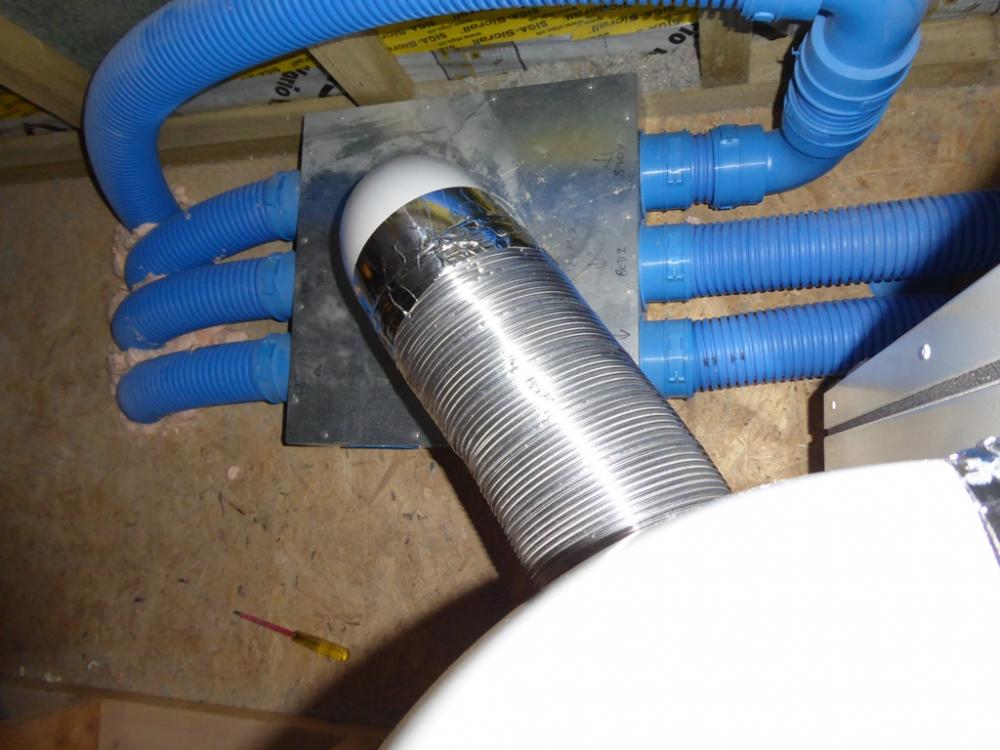 5745784ac42b1_MVHRfreshairmanifold1.thumb.JPG.0a12431cb9f8d25a47c9bce2c60a9f2d.JPG