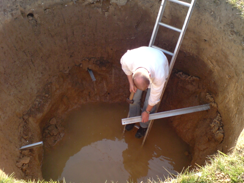STP Hole.jpg