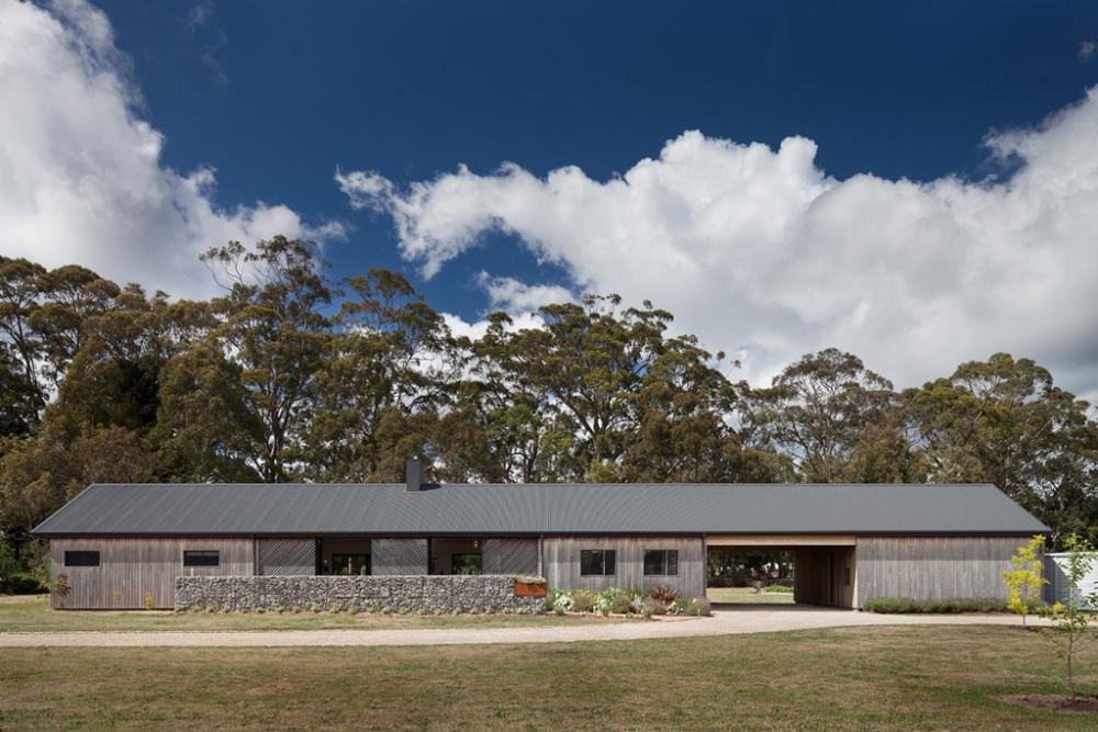 trentham-long-house-1.jpg