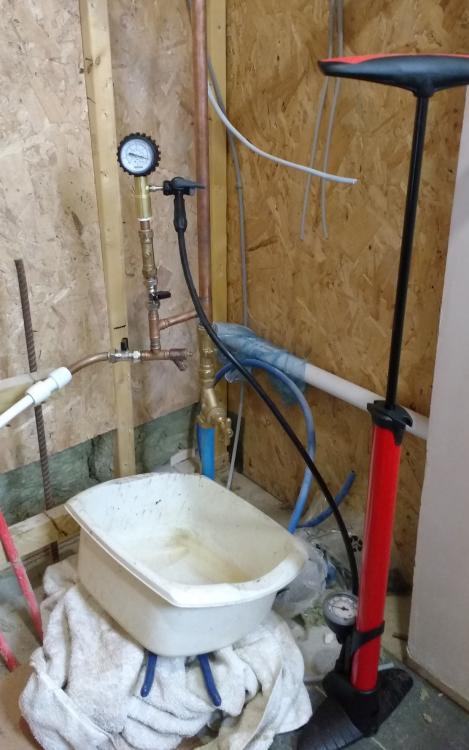 TnJs-pressure-tester.jpg