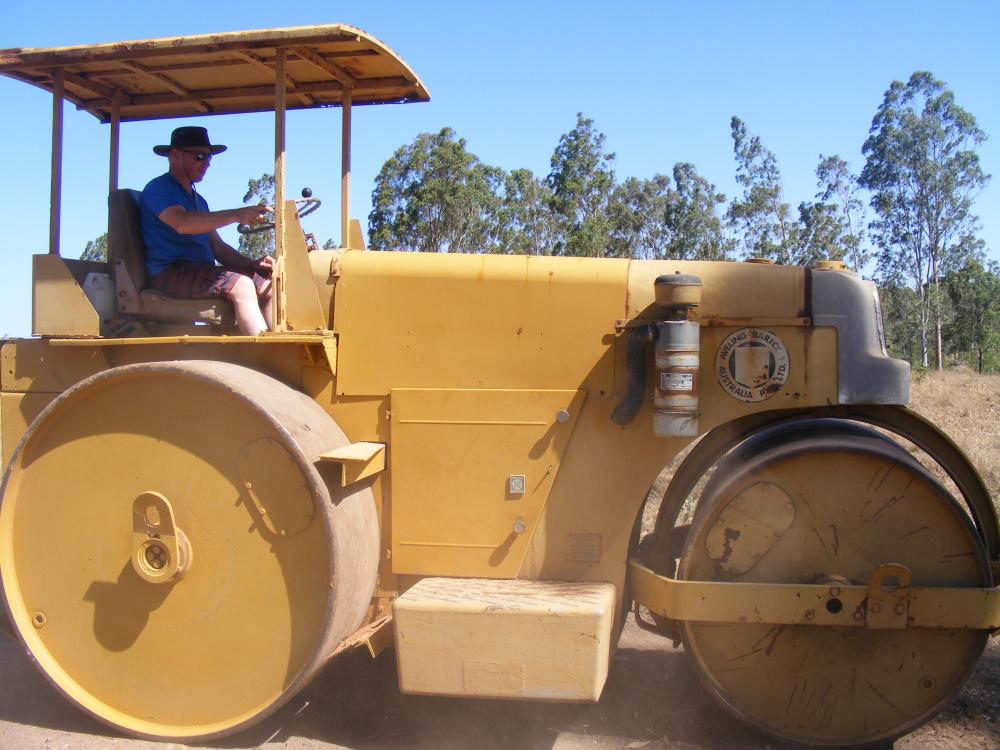 roller.thumb.JPG.c68666d9a467e0fc84b78339490a173a.JPG