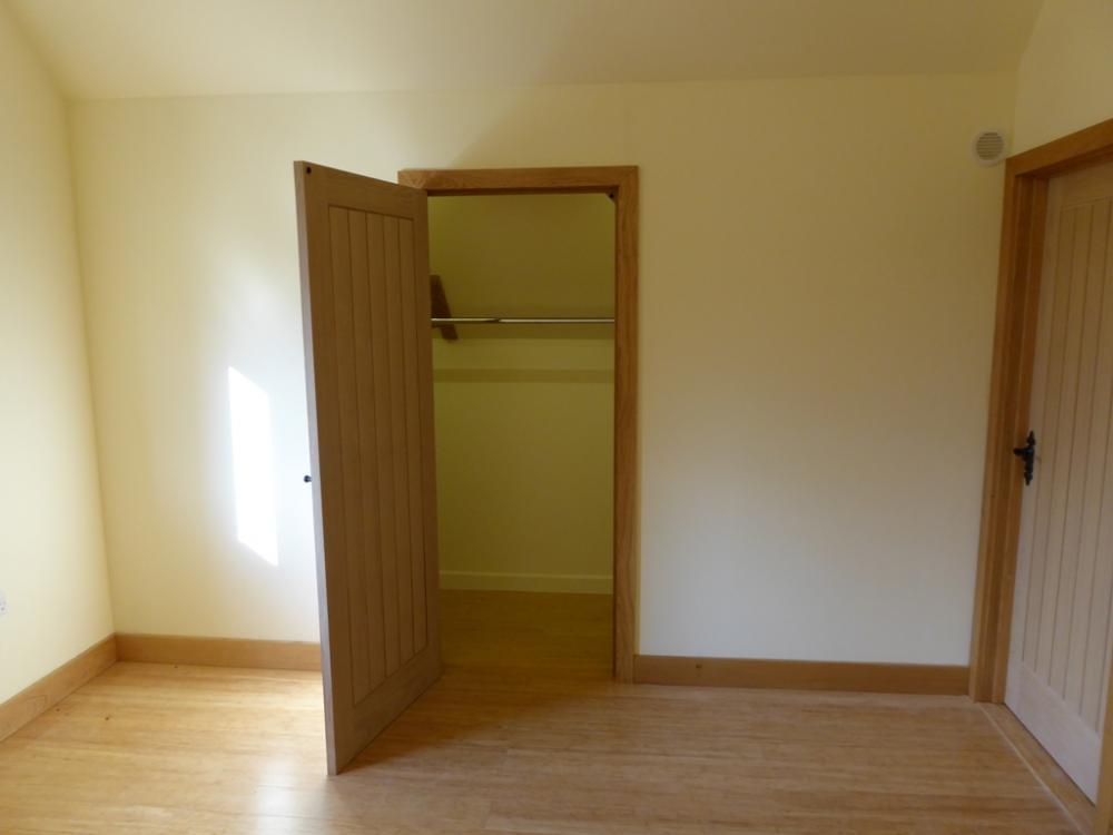 58cadcc7343c0_Wardrobe2.thumb.JPG.a6aa9602257a515d7784d31d0707c81f.JPG