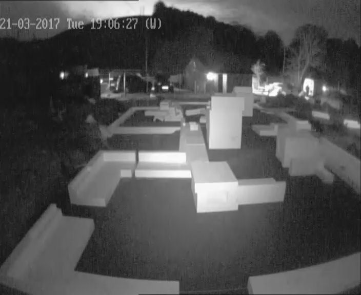 58d19f67bc525_homecctv_Camera2_homecctv_20170321190627_6667643.jpg.798cd1a942eac5b4df052984fa3d69a7.jpg