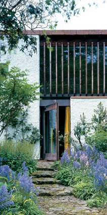 turn-end-pivot-door.jpg.d5fdd123c0cc402f02a39b00377de8df.jpg