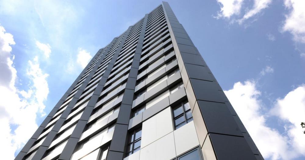 59423c1fc19f3_GrenfellTower.thumb.jpg.edd32cf0167418d7e5321895bca0b0dc.jpg