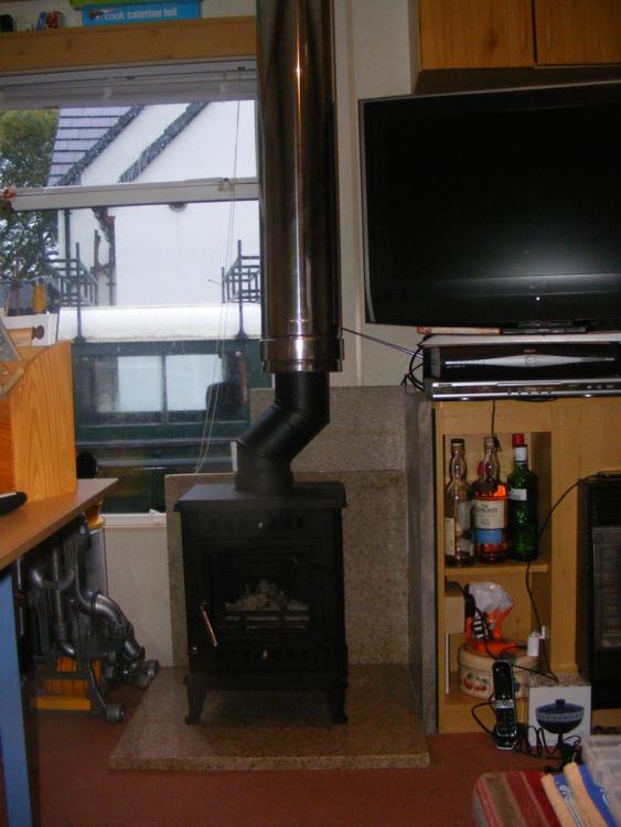stove_2.thumb.jpg.5157cbdcaae851879a41dcba724a1110.jpg