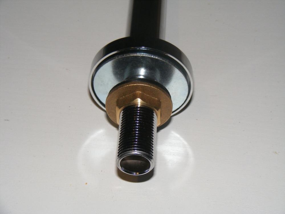 5ab01368c316f_showerarmfitting.thumb.jpg.eebf4f95f18ec7202a557a5c73c35868.jpg