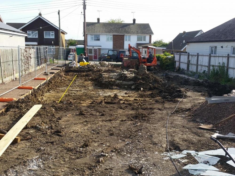 20180518_172630+Line_of_duct_trench.jpg