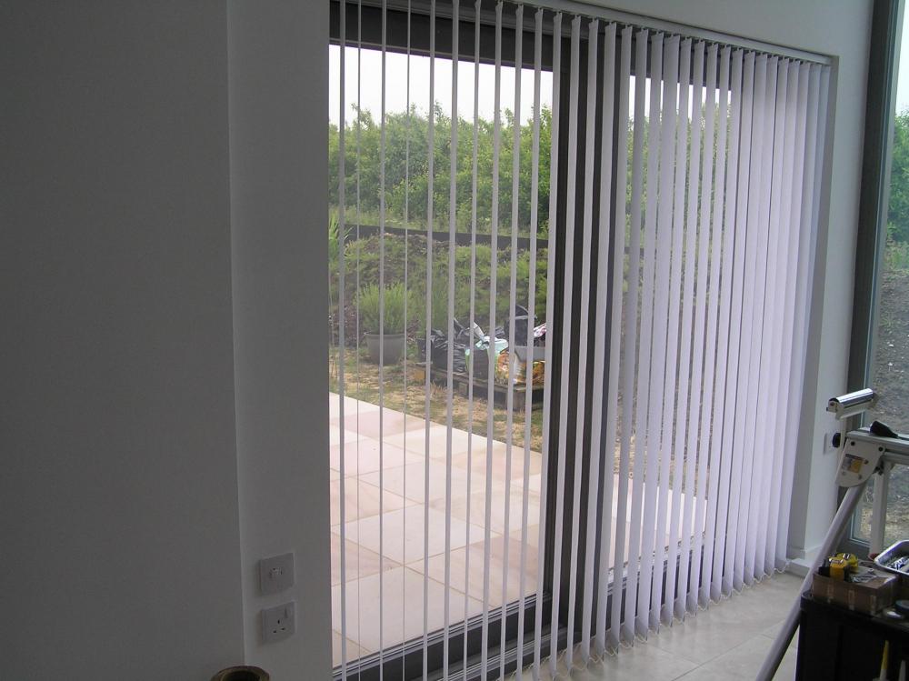 756137274_VerticalBlinds.thumb.JPG.db46ca4f1c664fb5dffea8dcdb459f1d.JPG