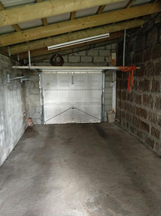 Garage.thumb.jpg.108eb39ef79d6e488125cdfe5f03b9f5.jpg