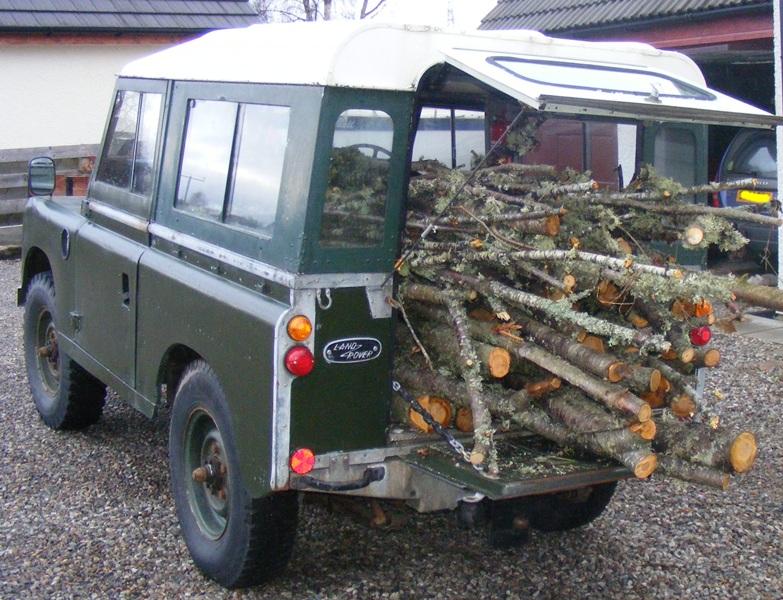 Firewood_Rover.jpg.d2388ce7bcbe47e44f5fd0a5cad80055.jpg