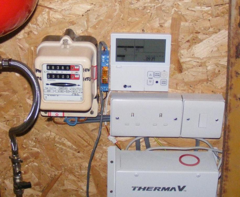 electric_meter.thumb.jpg.1c6cb4a3d2e22254aa0cead4913ad682.jpg