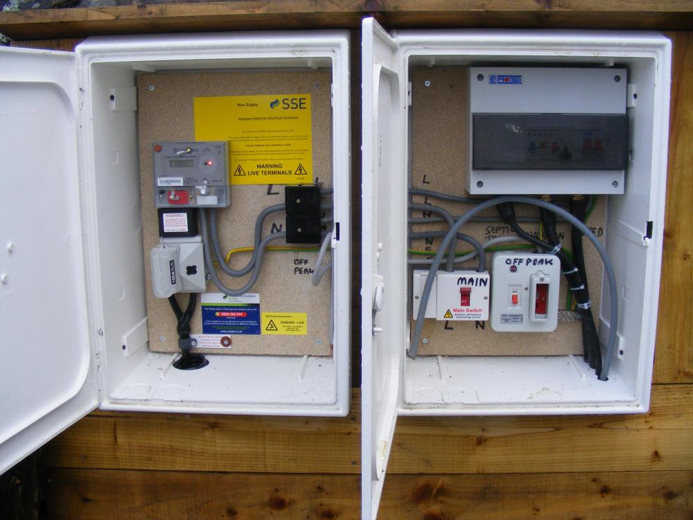1581970517_electricitysupply.thumb.jpg.b10ae485699455656648548d70429606.jpg
