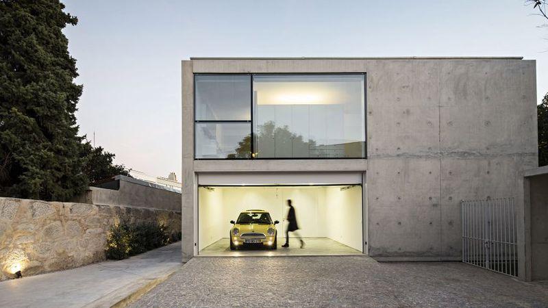 minimalist-concrete-house.jpeg.109873e47f1e7537ddb7fe0eee0019b4.jpeg