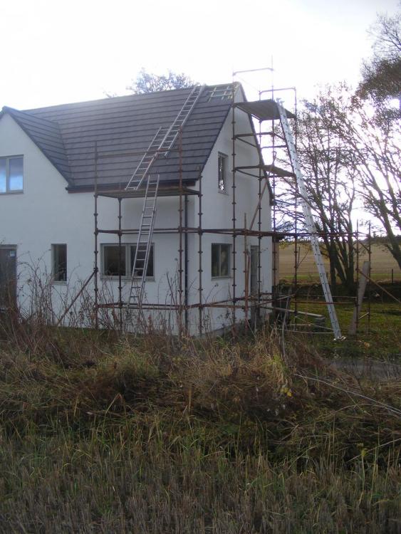 flue_scaffold.thumb.jpg.1d26f7f478a14c2fd7f18c00a369376e.jpg