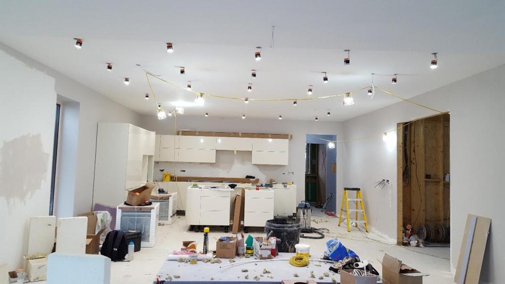 lights.thumb.jpg.ee9d904f0c5f3c8f1a0b50dadbbb1b95.jpg
