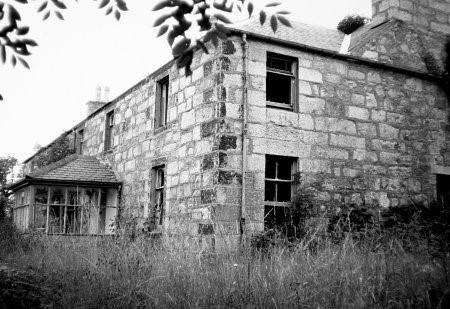 1161536689_johnshouse.jpg.dec63cb1247fabf7546ac109e0ac7fd8.jpg