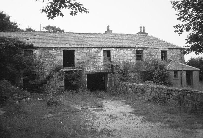 1836983788_johgnshouse2.jpg.b7bd3f8e6894f22e74563716cefe9d50.jpg
