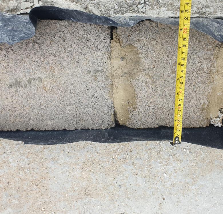 215mm_width.jpg