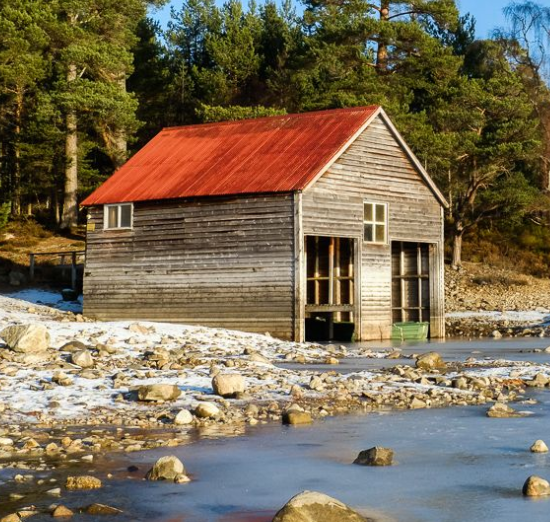 956153001_boathouse.PNG.d477d9f900f7e798ad15836f256b4a9e.PNG