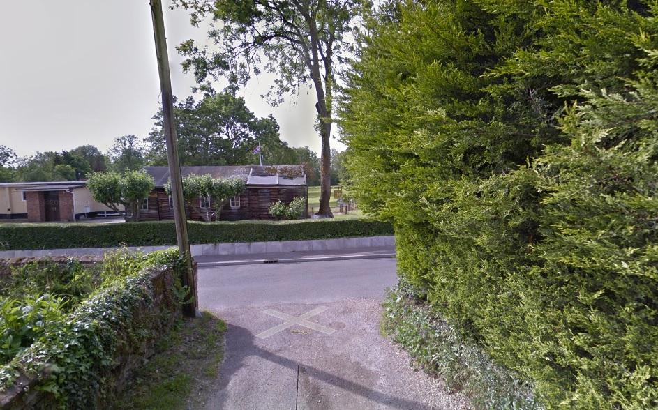DrivewayView2012.jpg.8db99eb3647d6be70238aec0f0fe43b0.jpg