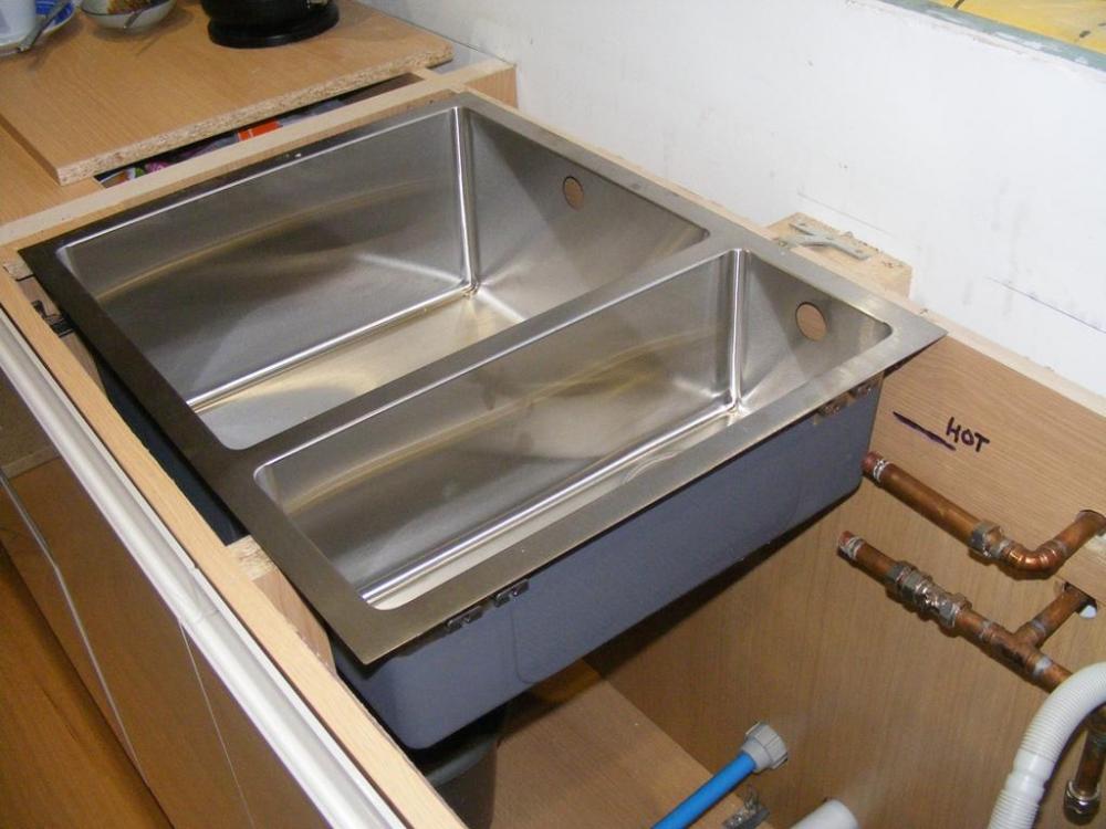 kitchen_sink.thumb.jpg.8b97b101febf17ddd9361fb521521898.jpg