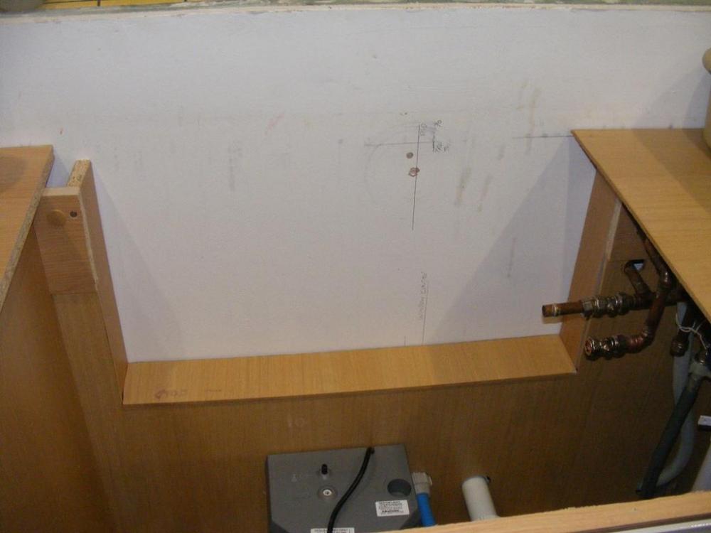 sink_unit.thumb.jpg.fdfe617cd9be8f2e5b2574d60fb2c165.jpg