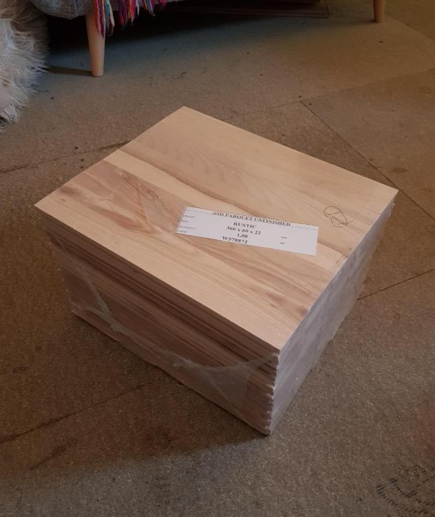 flooring.thumb.jpg.df5168fb9d42441a25f5a714823429a1.jpg