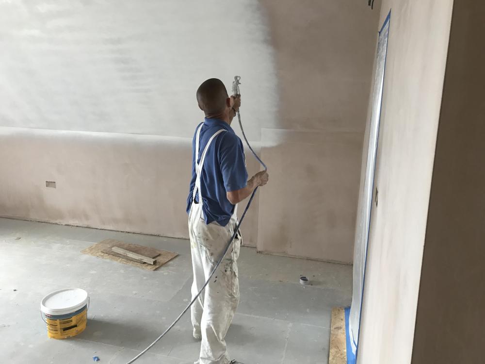 Spray painting 2.JPG