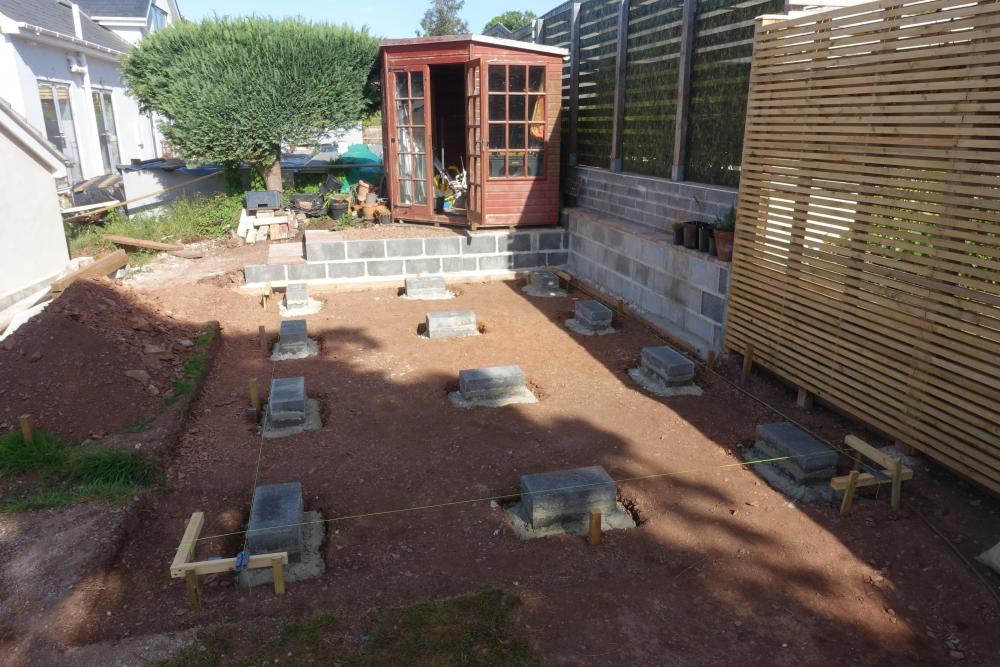 Studio_Concrete_Block_Piers.JPG
