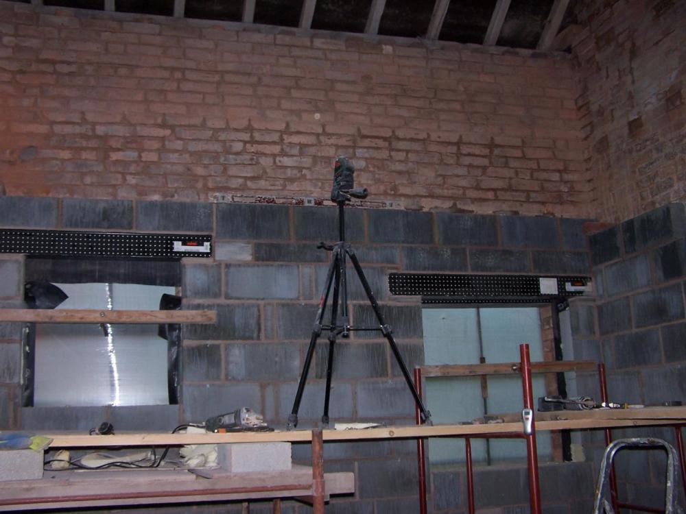 joist.hanger_row.thumb.jpg.4a7979db91ffb46c4919e48ea7030d7d.jpg