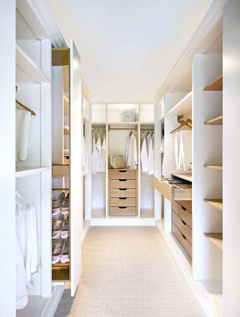8a-john-lewis-of-hungerford-walk-in-wardrobe-1581961350.jpg.297953376d19cb5845e5ddb8f631f2f9.jpg