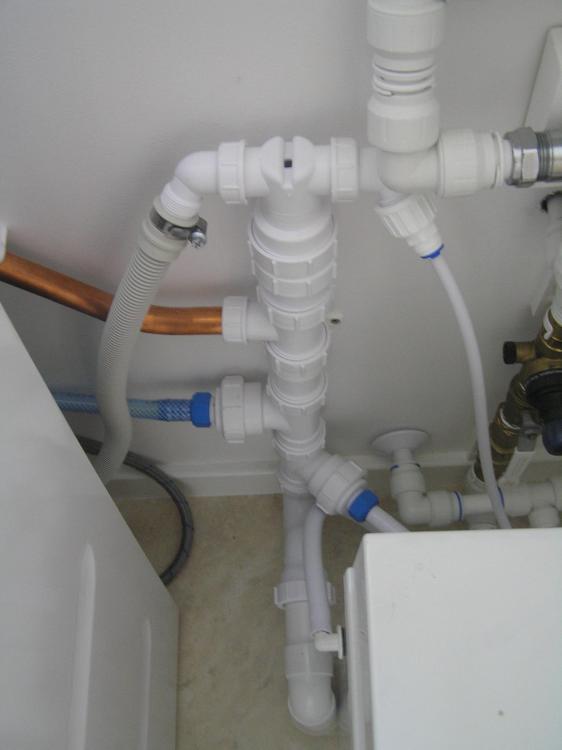 635380244_UtilityWaste.thumb.JPG.50d1e1bb68861c65118d8dc6eb1a3163.JPG