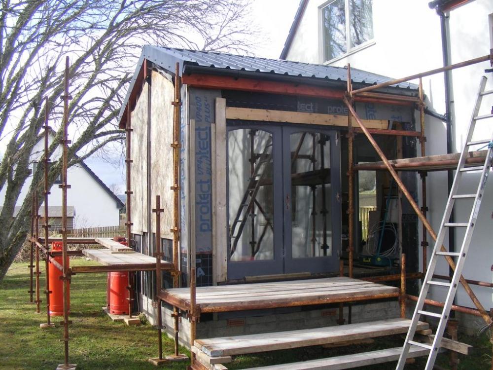 sun_room.thumb.jpg.73f90036231e74aeaca62ebeef0f7f4b.jpg