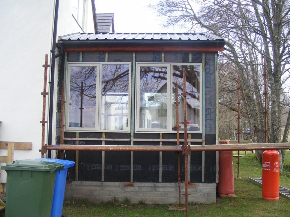 sunroom_1.thumb.jpg.180c33c92e38c668cf945c49a46f59fd.jpg