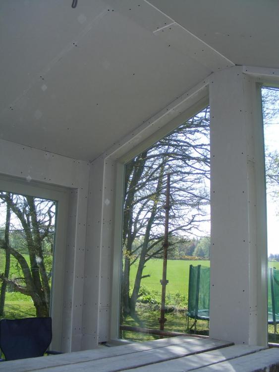sunroom_9.thumb.jpg.989e0a507af5a7df03358d0ad373ab97.jpg