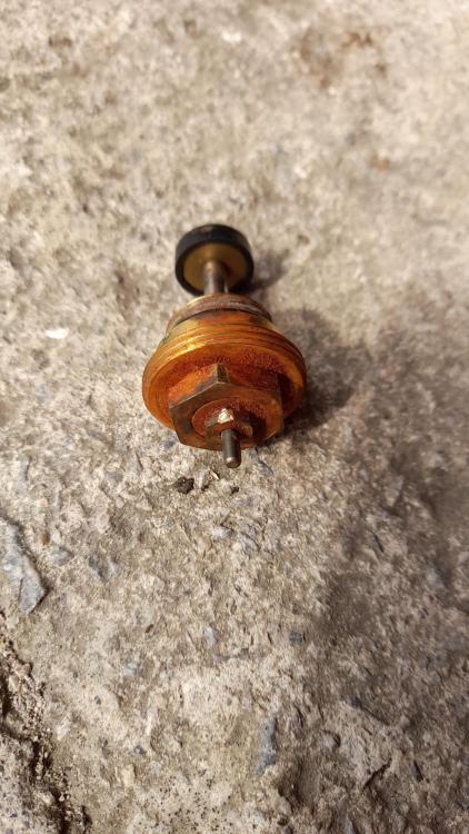 pinvalve.jpg