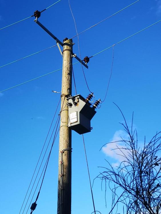 2032831916_transformer3.thumb.jpg.965f31b7993cda692a0d1997562152b7.jpg