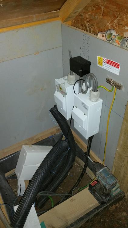 20211012_211750.thumb.jpg.0f183dca874a8acb2ab600ee29c27427.jpg
