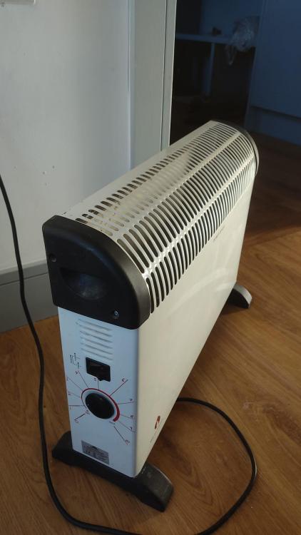 heater.thumb.jpeg.b3ad30a8a25a4f91147d737f0afd62de.jpeg