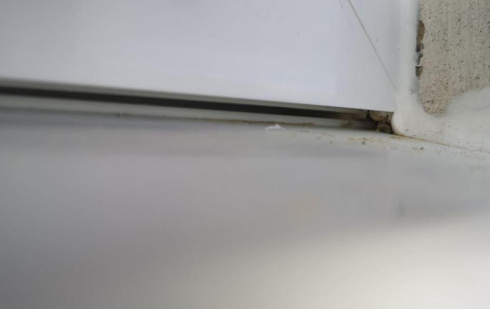 window1.JPG