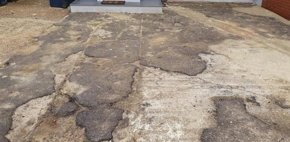 driveway.jpg