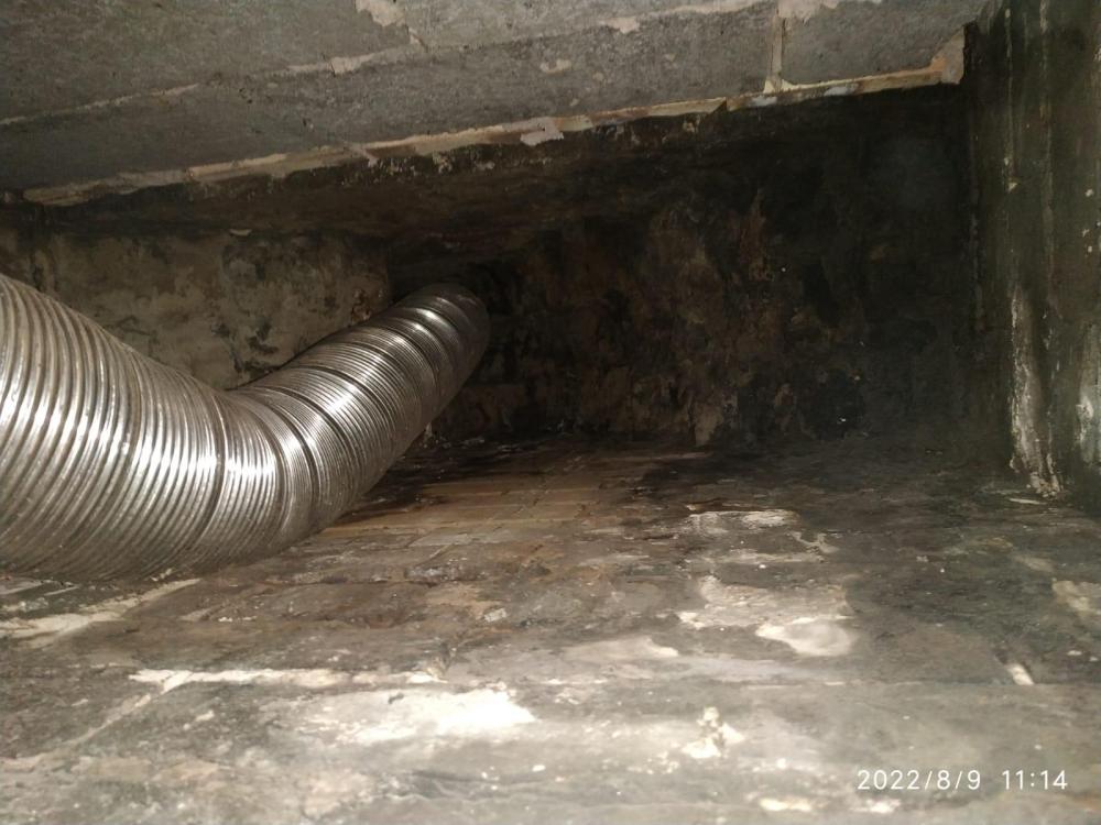 4chimneybreast.jpg