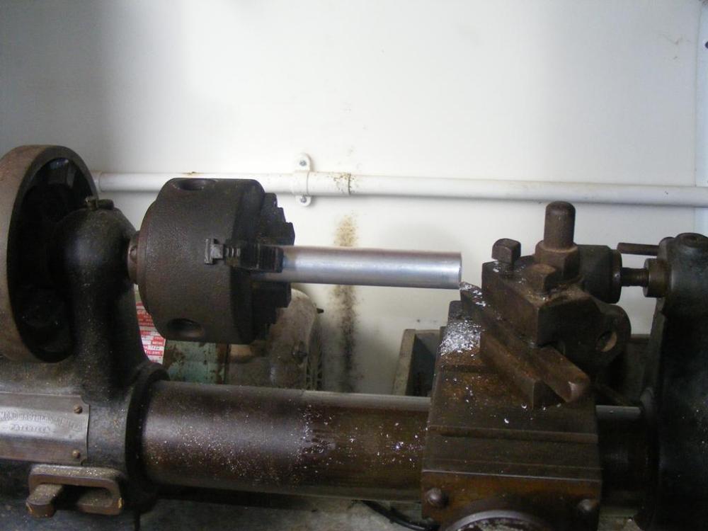 lathe.thumb.jpg.b027f7a32a8721b7b74b8ec792fd5c59.jpg