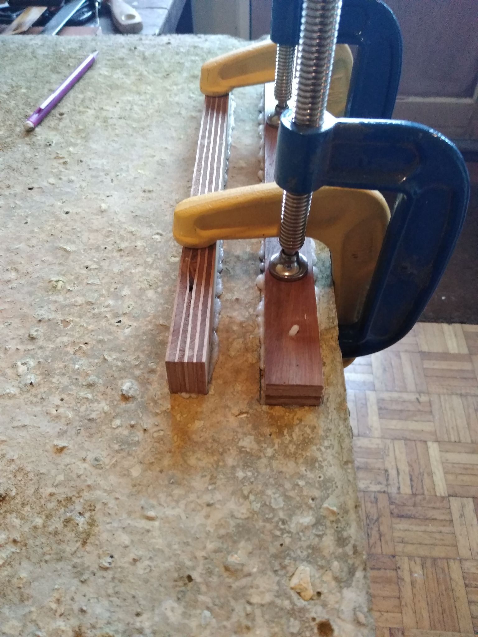 Long term PU adhesive test