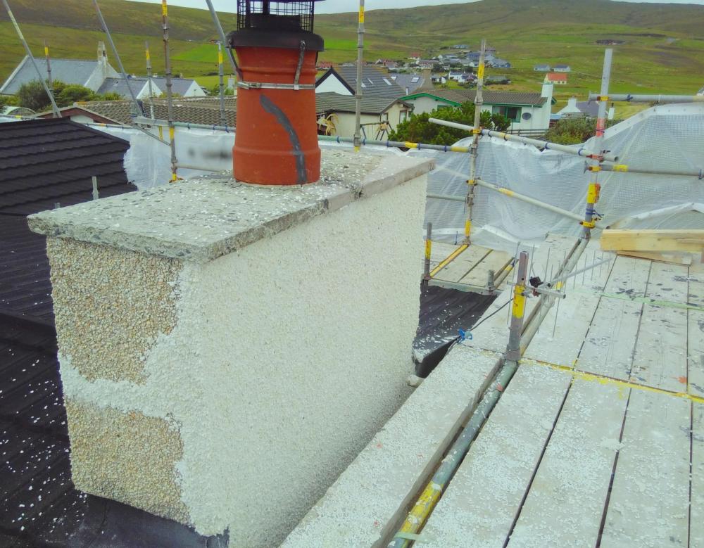 chimney-before.thumb.jpg.5c966a14c519b3405be5c390ed12f37a.jpg