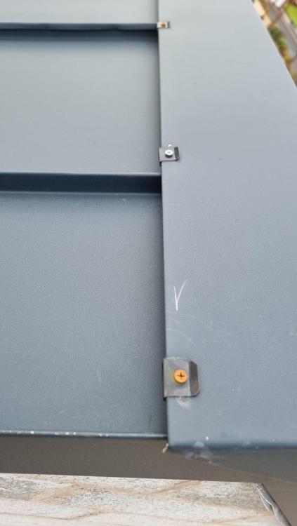 screws-02.thumb.jpg.a2c72fe7d9a5397db9fcd1b634884956.jpg