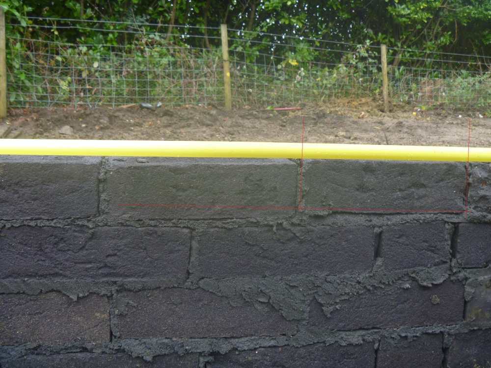 40pc tape measure big step in mortar bed 2412 081224 SS 042.jpg
