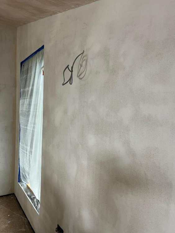 wall5.jpg