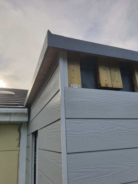Roof2.thumb.jpg.16ede909795e4a956f69da579ae5cbb4.jpg